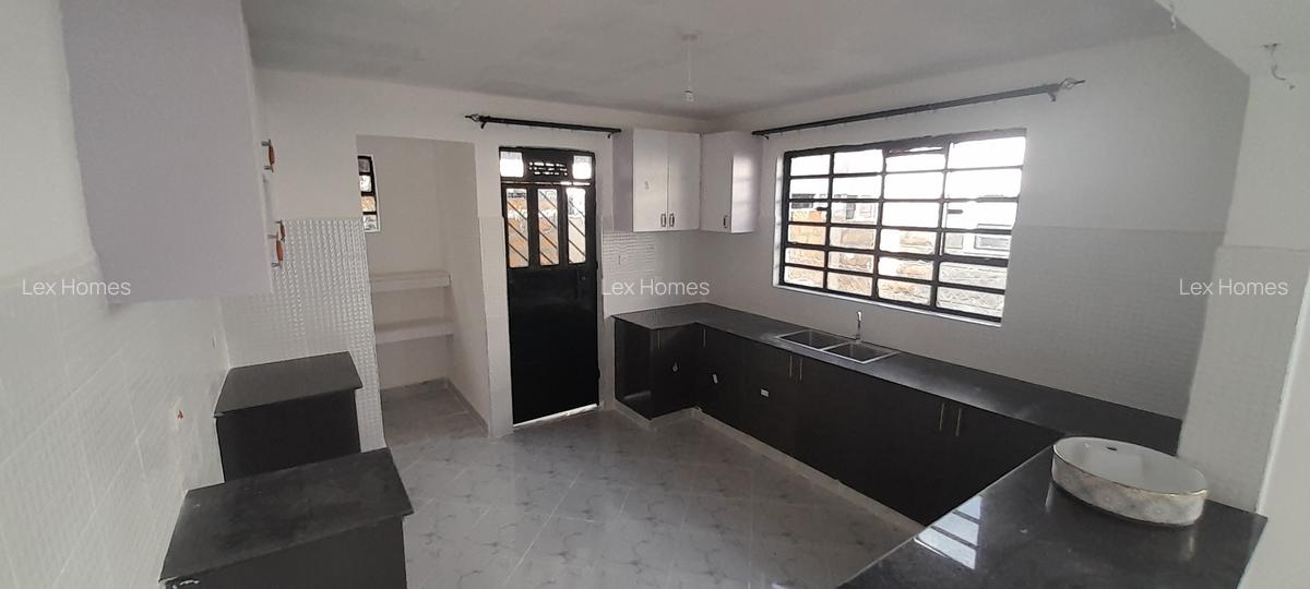 3 Bed House with En Suite at Rimpa - 9