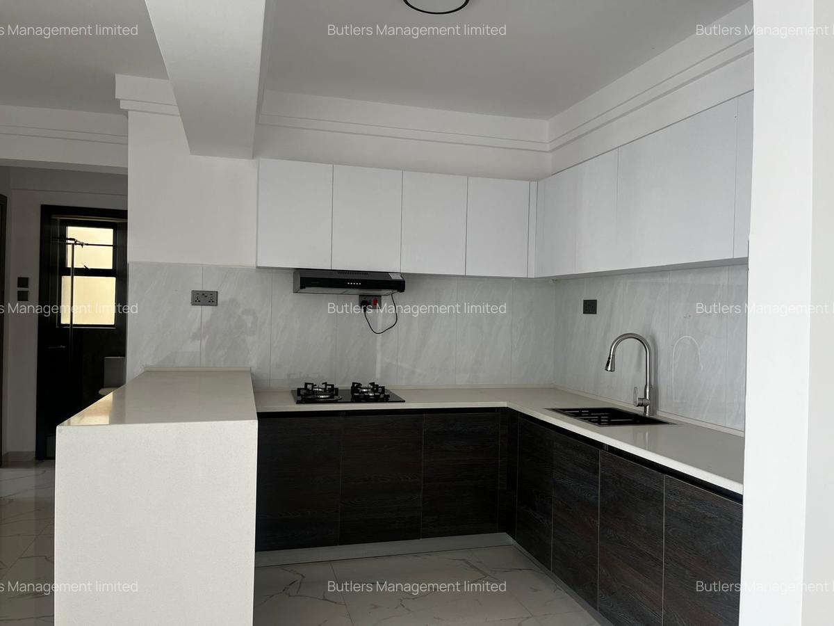 4 Bed Apartment with En Suite at Kindaruma Road - 5