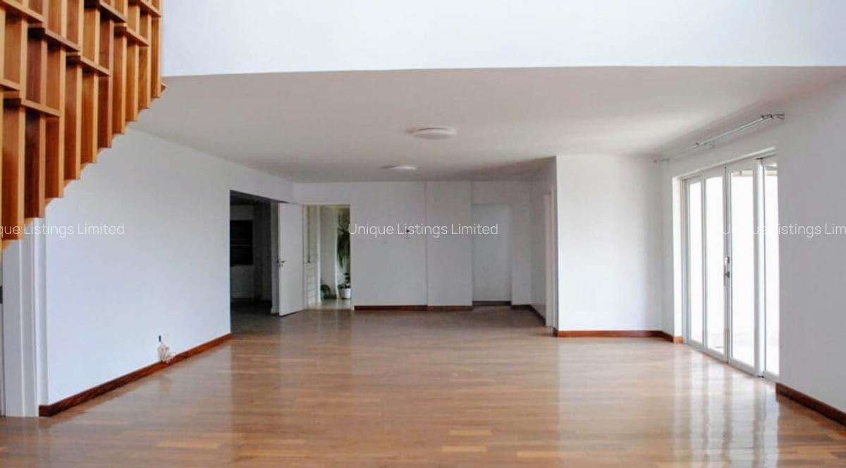 4 Bed Apartment with En Suite in Lavington - 5