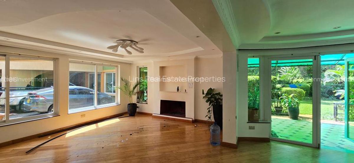 4 Bed Townhouse with En Suite at Riverside Drive. - 4