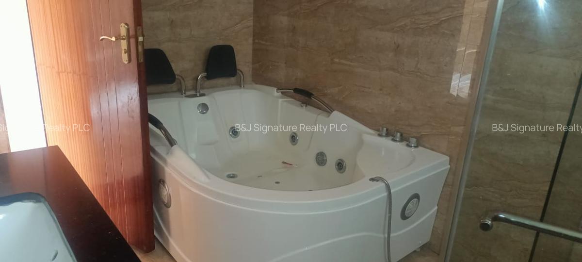 3 Bed Apartment with En Suite in Kileleshwa - 11