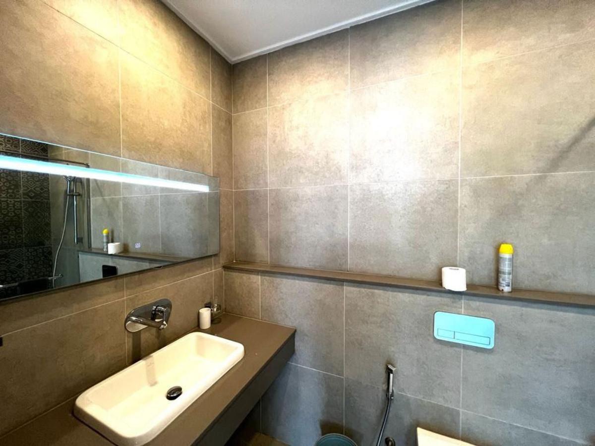 2 Bed Apartment with En Suite in Westlands Area - 9