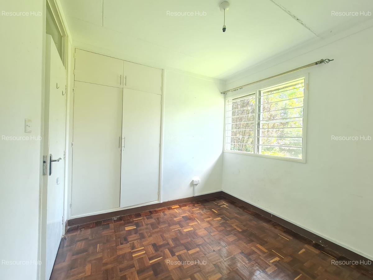 4 Bed House with En Suite at Loresho - 16