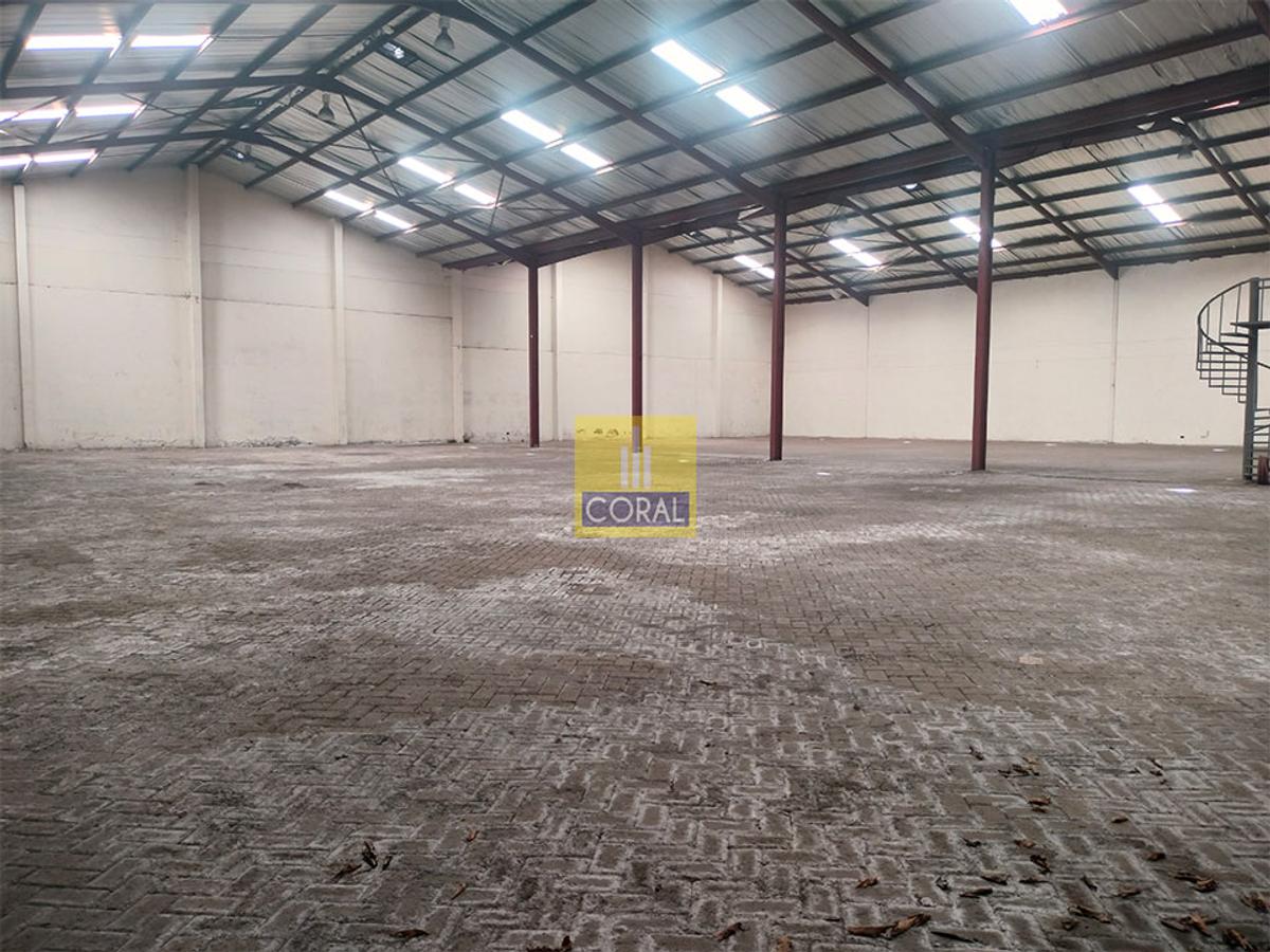 Warehouse with Parking in Mombasa Road - 2