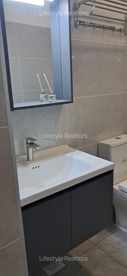 2 Bed Apartment with En Suite at Argwins Kodhek Road - 10