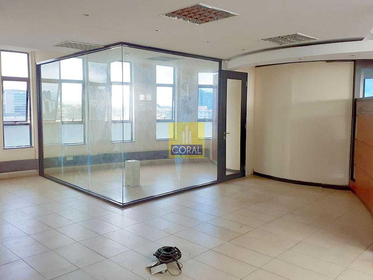 2,934 ft² Office with Service Charge Included in Westlands Area - 7