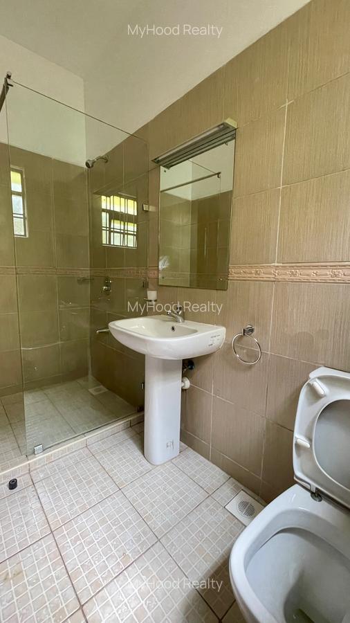 4 Bed House with En Suite in Kitisuru - 8