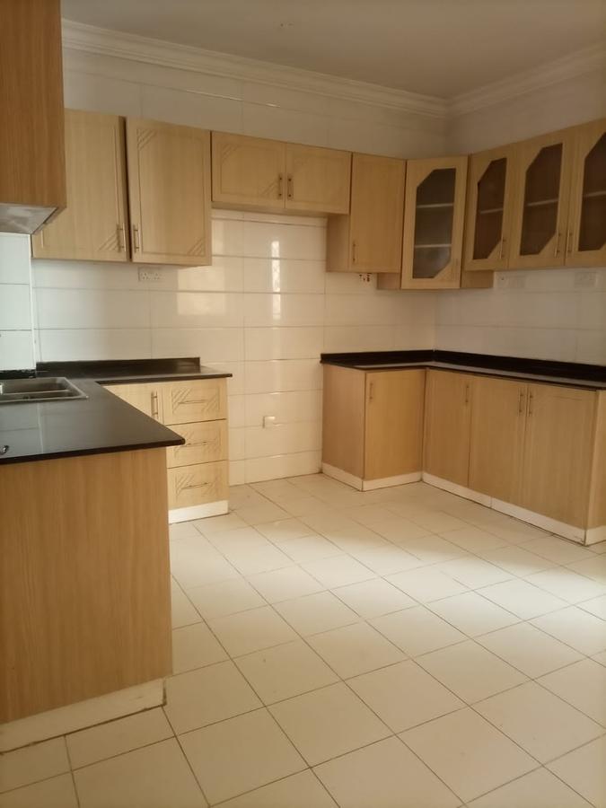 3 Bed Apartment with En Suite at Mandera Road - 3