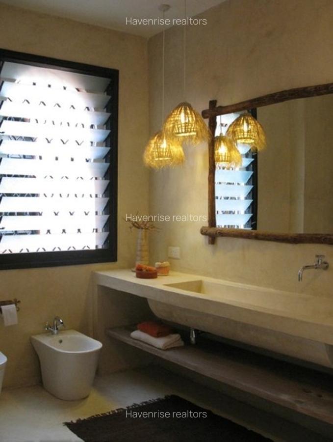 4 Bed House at Watamu - 9