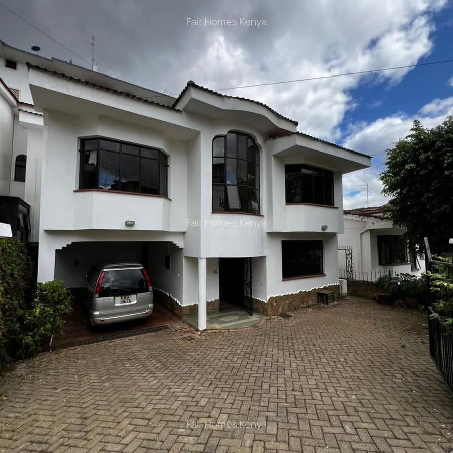 5 Bed Townhouse with En Suite at Riverside Drive - 5