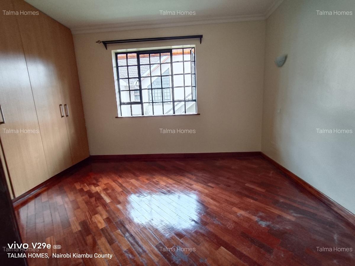 4 Bed Townhouse with En Suite at Off Kiambu Road - 11