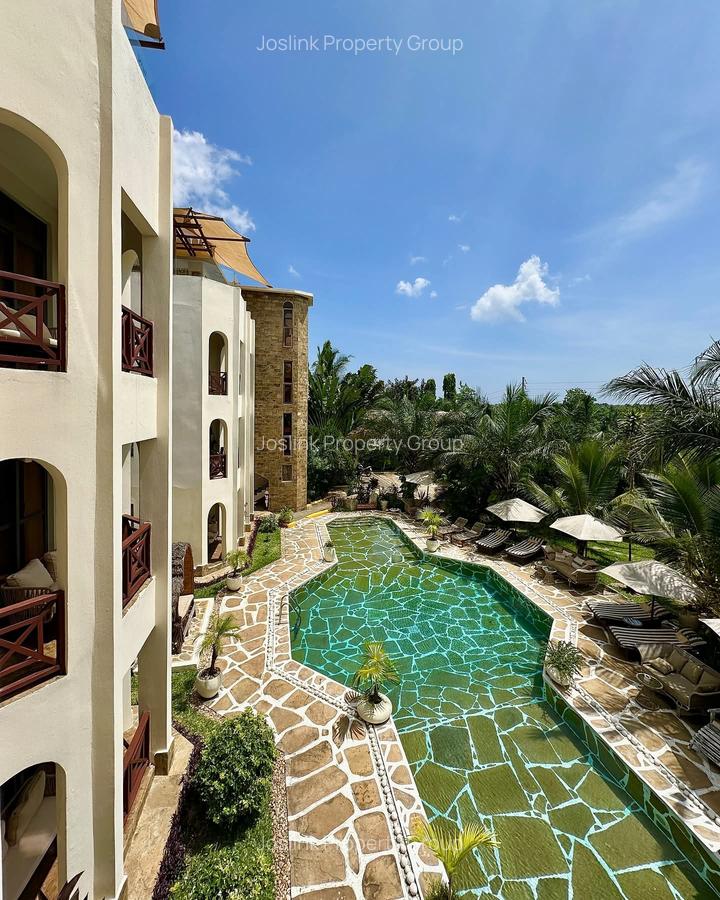 Serviced 2 Bed Apartment with En Suite at Mt Kenya - 8