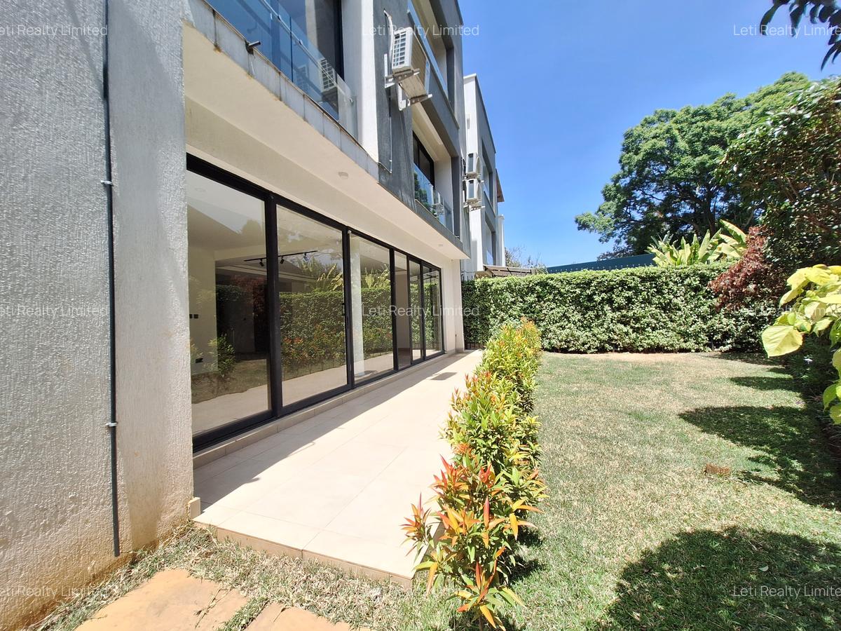 4 Bed Townhouse with En Suite in Lavington - 4