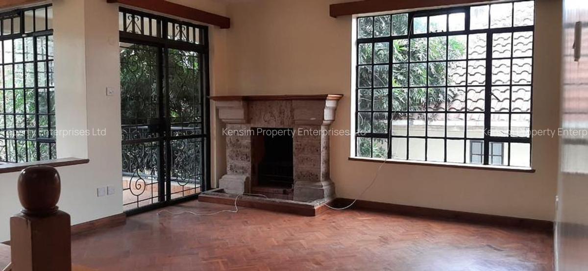 4 Bed Townhouse with En Suite in Spring Valley - 8