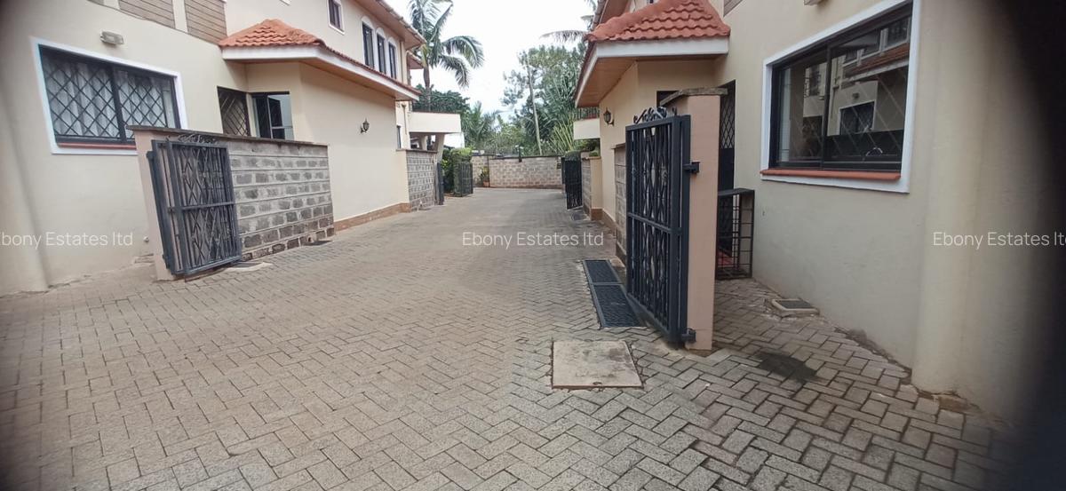5 Bed Townhouse with Staff Quarters in Lavington - 2