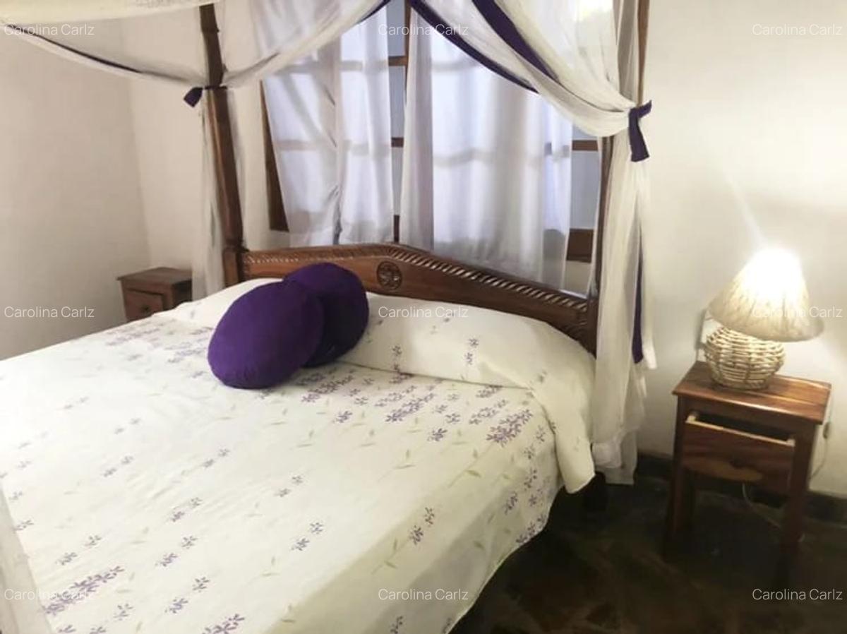 6 Bed Villa with En Suite in Watamu - 13