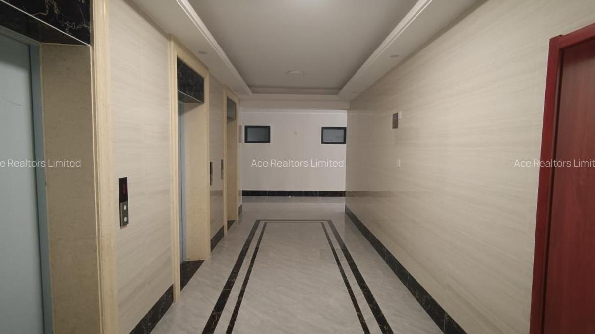 Studio Apartment with Swimming Pool at Off - Lenana Road Kilimani Nairobi - 5