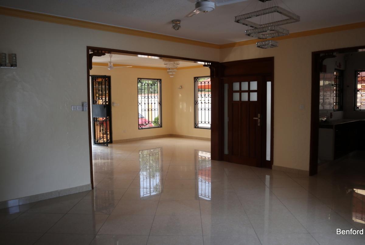 4 Bed Villa in Nyali Area - 7