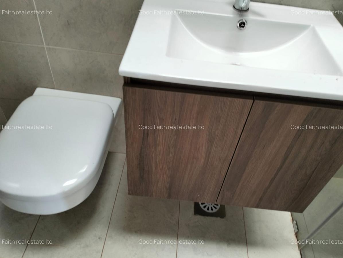 4 Bed Townhouse with En Suite in Kiambu Road - 12