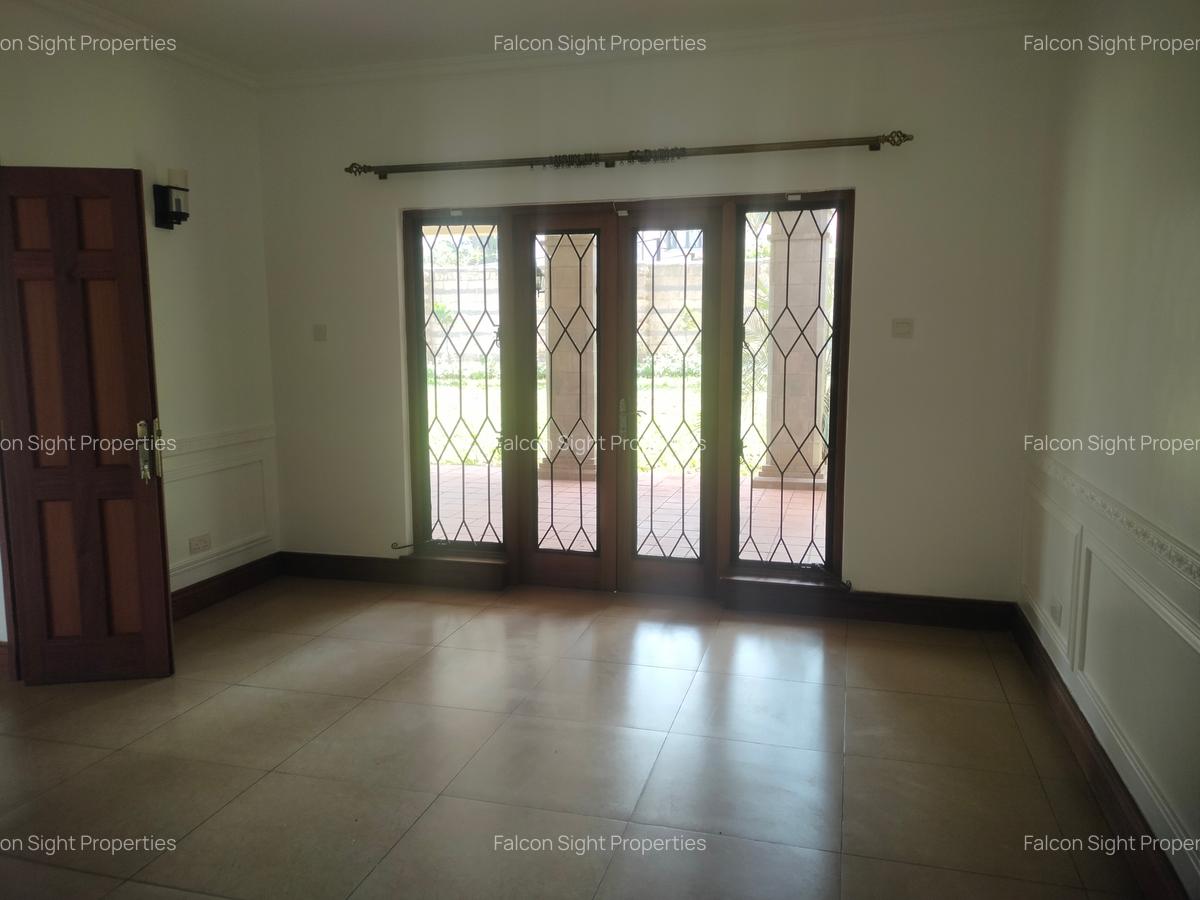 Commercial Property with Backup Generator at Few Minutes Drive To Un Headquarters In Gigiri - 17