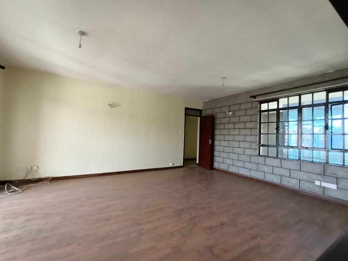 3 Bed Apartment with En Suite at Mandera Road - 9