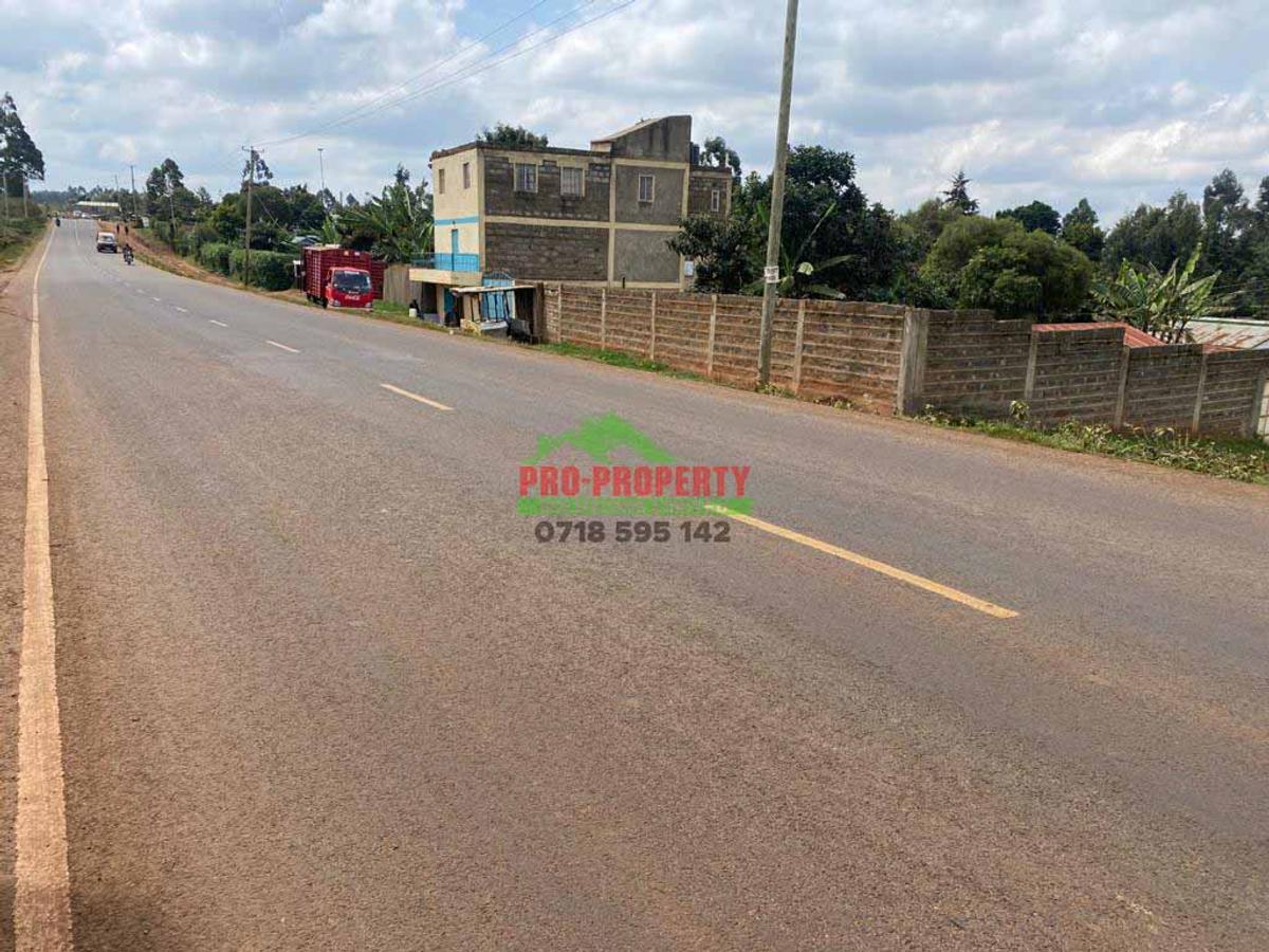 0.1 ha Commercial Land in Kikuyu Town - 2