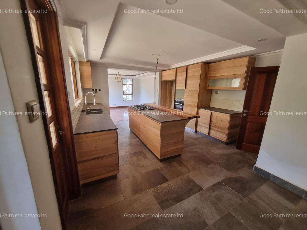 5 Bed House with En Suite in Thika Road - 7