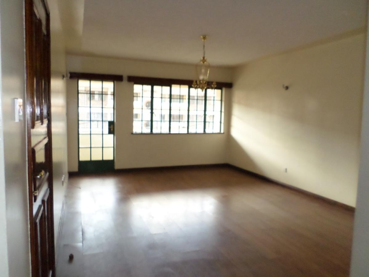 3 Bed Apartment with En Suite at Lavington - 12