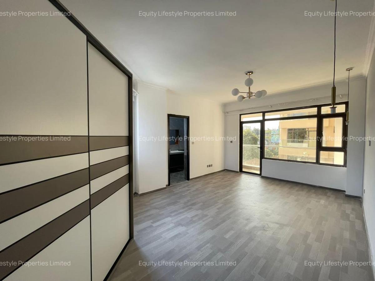 4 Bed Apartment with En Suite in Kilimani - 6
