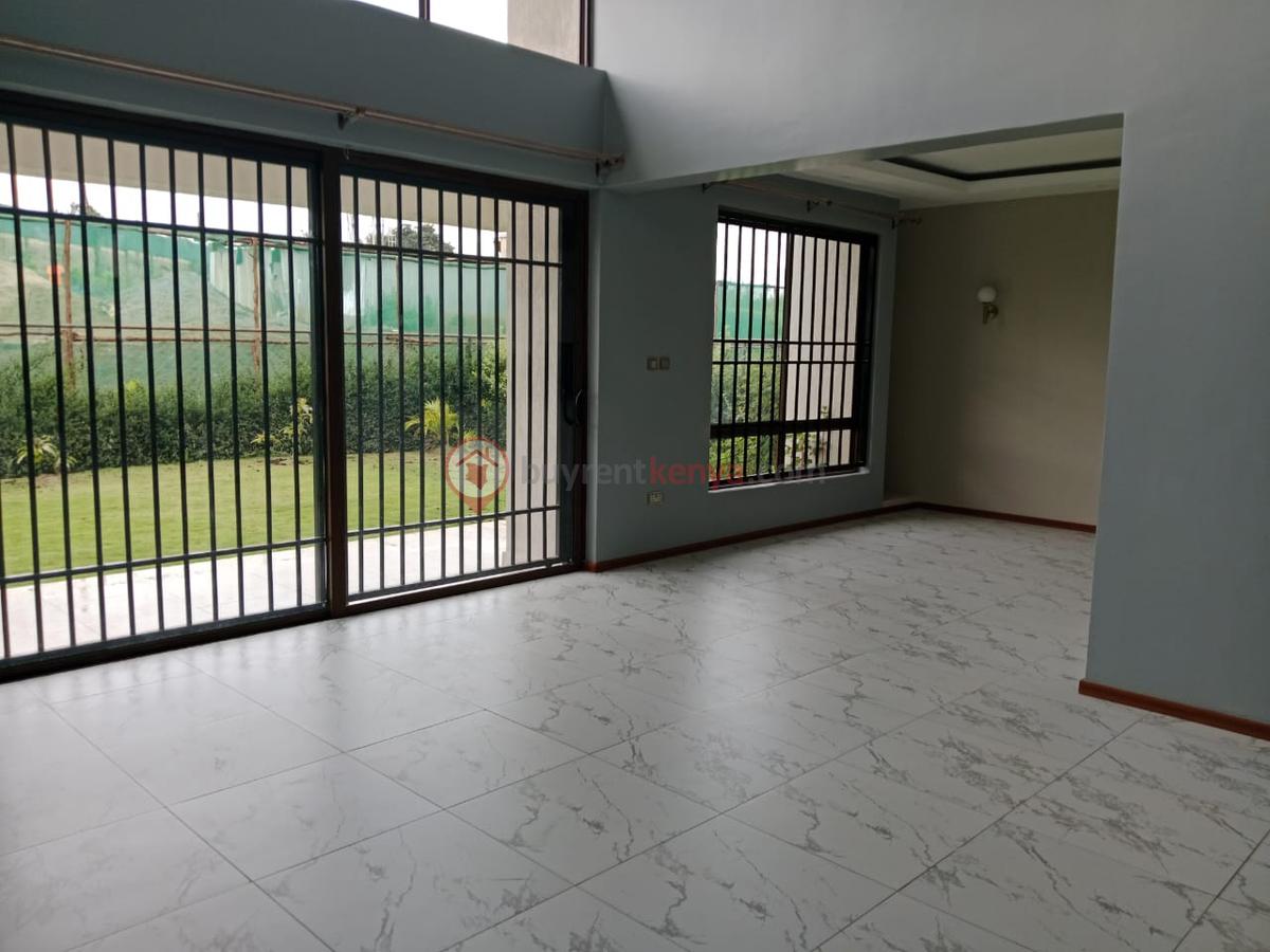 4 Bed Townhouse with En Suite in Kiambu Road - 4