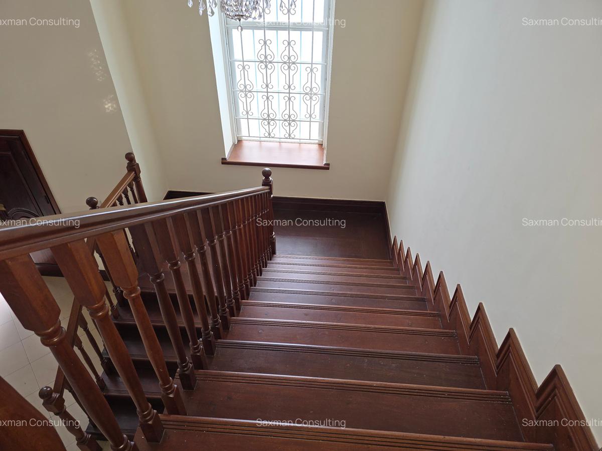 4 Bed House with En Suite in Kitisuru - 13