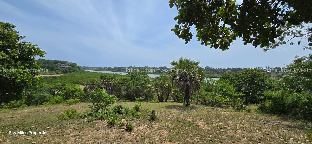 Land in Mtwapa - 10