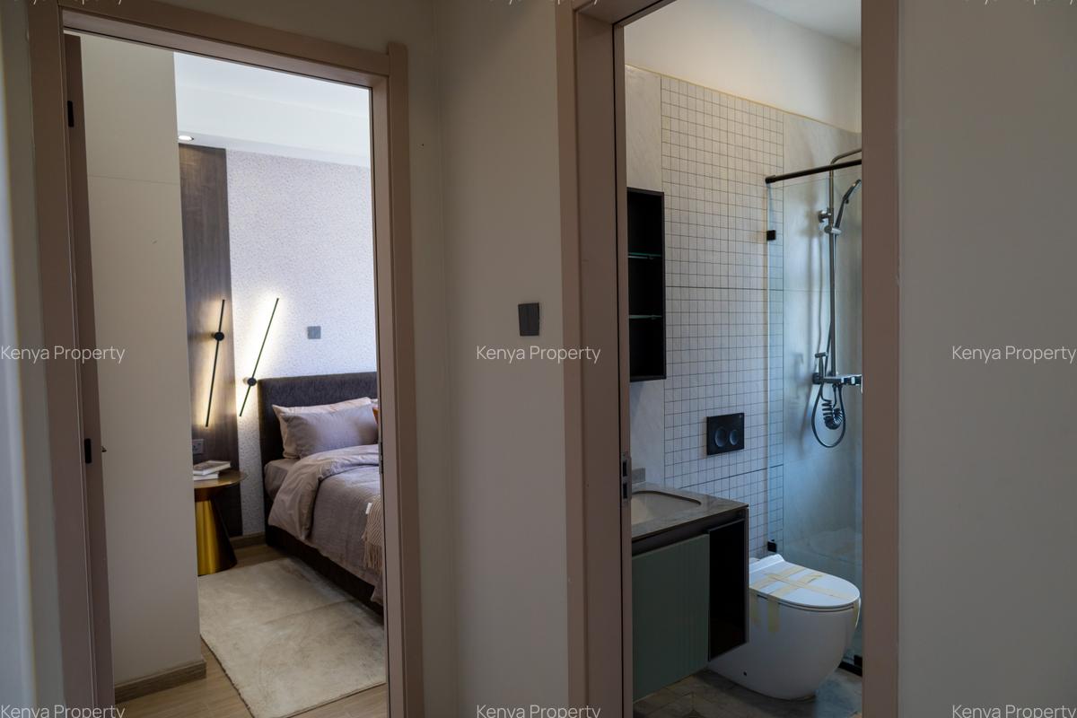 2 Bed Apartment with Swimming Pool at Wood Avenue - 14