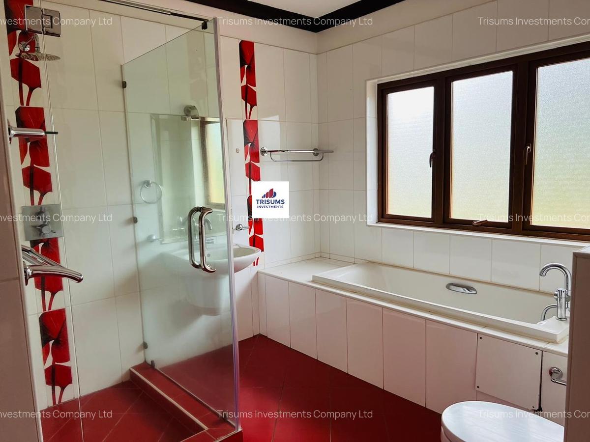 4 Bed House with En Suite in Kitisuru - 6