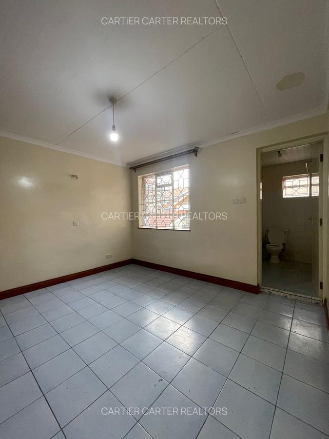 4 Bed Townhouse with En Suite in South C - 14