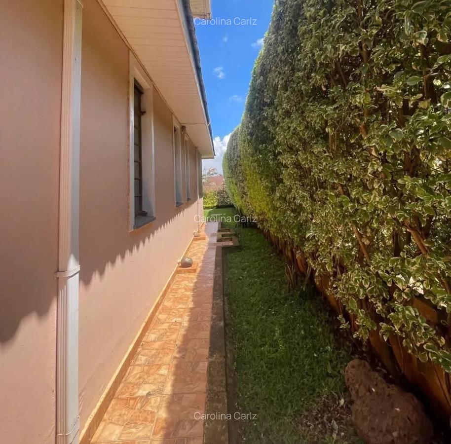 4 Bed Townhouse with En Suite in Runda - 12