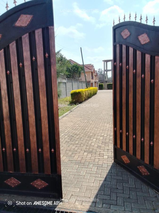 4 Bed House with En Suite in Karen - 10