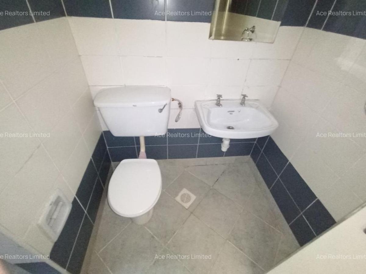 3 Bed Apartment with En Suite at Gitanga Road - 9