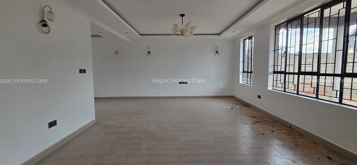 4 Bed House with En Suite at Eastern Bypass - 10