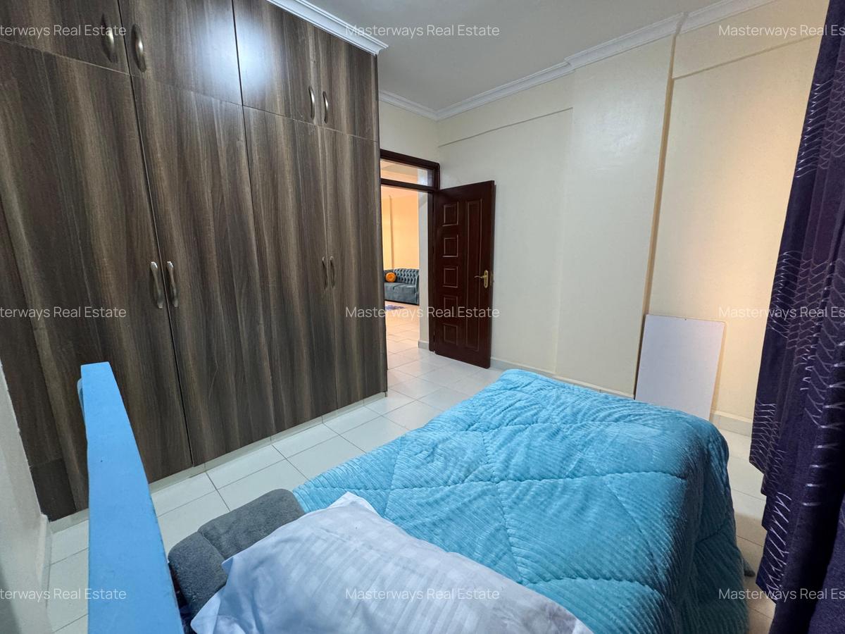 Serviced 2 Bed Apartment with En Suite at Hilltop - 8