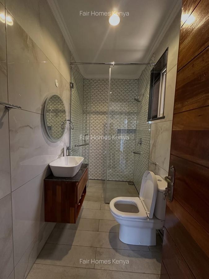 5 Bed Townhouse with En Suite at Lavington Green - 5