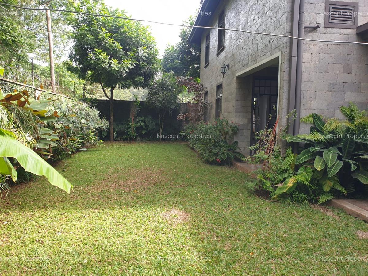 4 Bed Villa with En Suite at Peponi Rd - 16