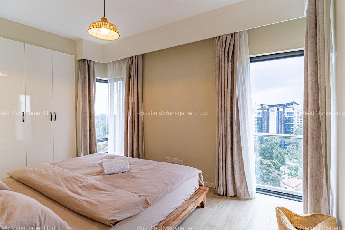 Furnished 2 Bed Apartment with En Suite in Riverside - 14