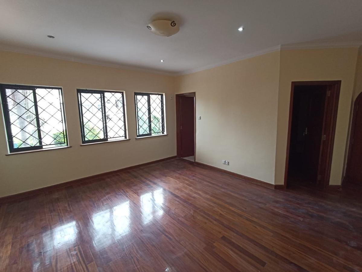 5 Bed Townhouse with Staff Quarters in Lavington - 3