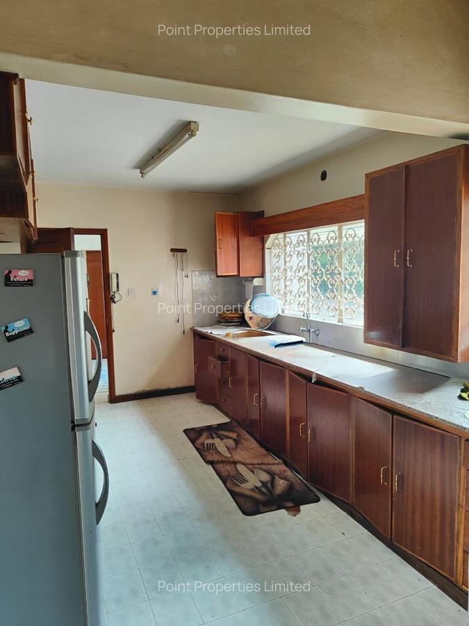 4 Bed Villa with En Suite in Karen - 10