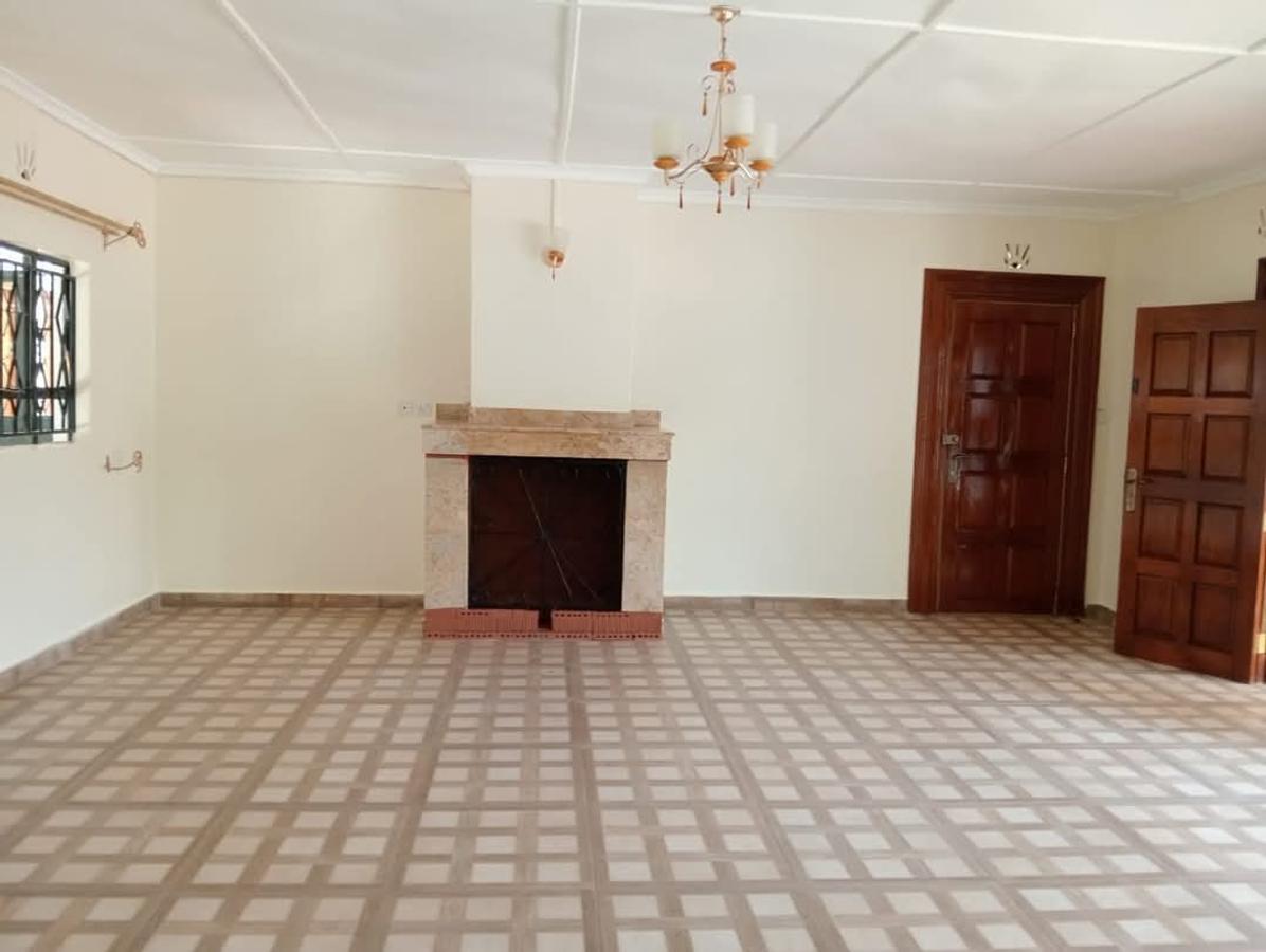 2 Bed House with En Suite at Bongani - 4