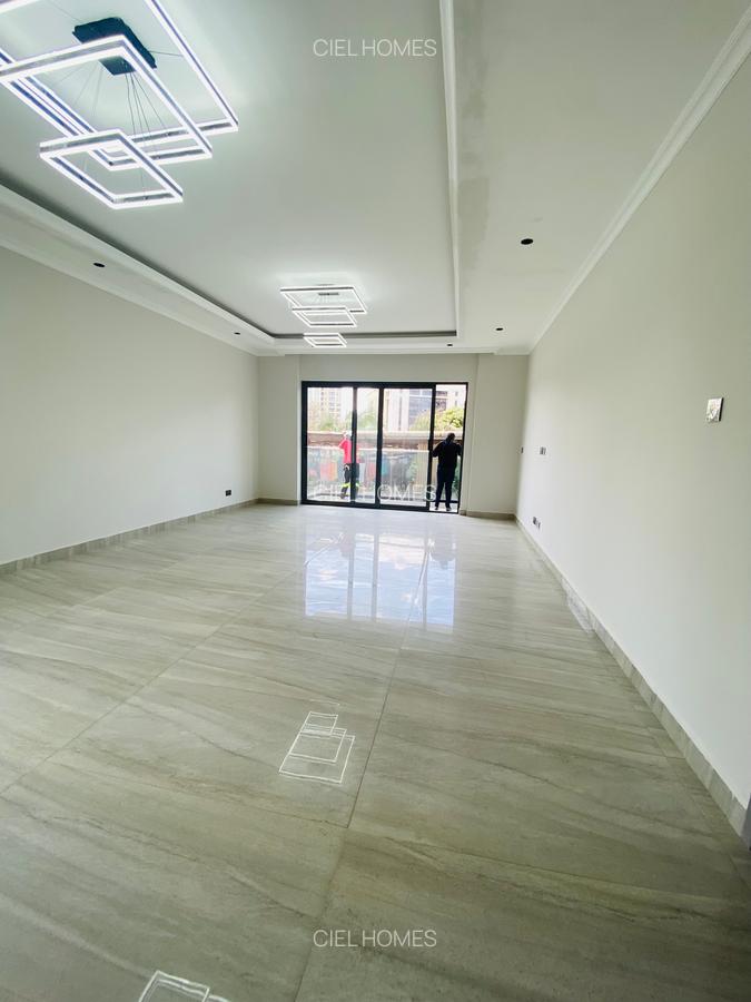 5 Bed Apartment with Swimming Pool in Kilimani - 1