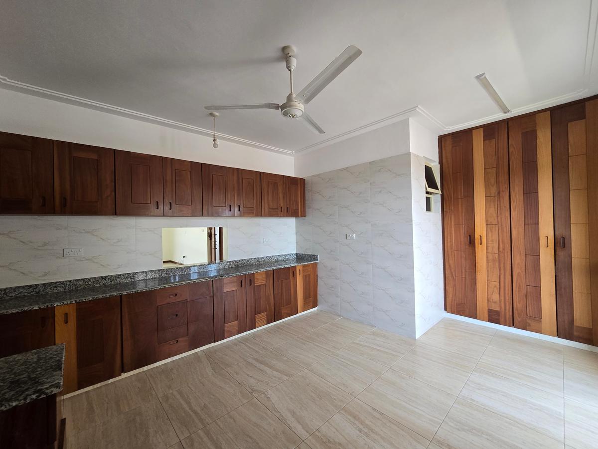 3 Bed Apartment with En Suite in Nyali Area - 7