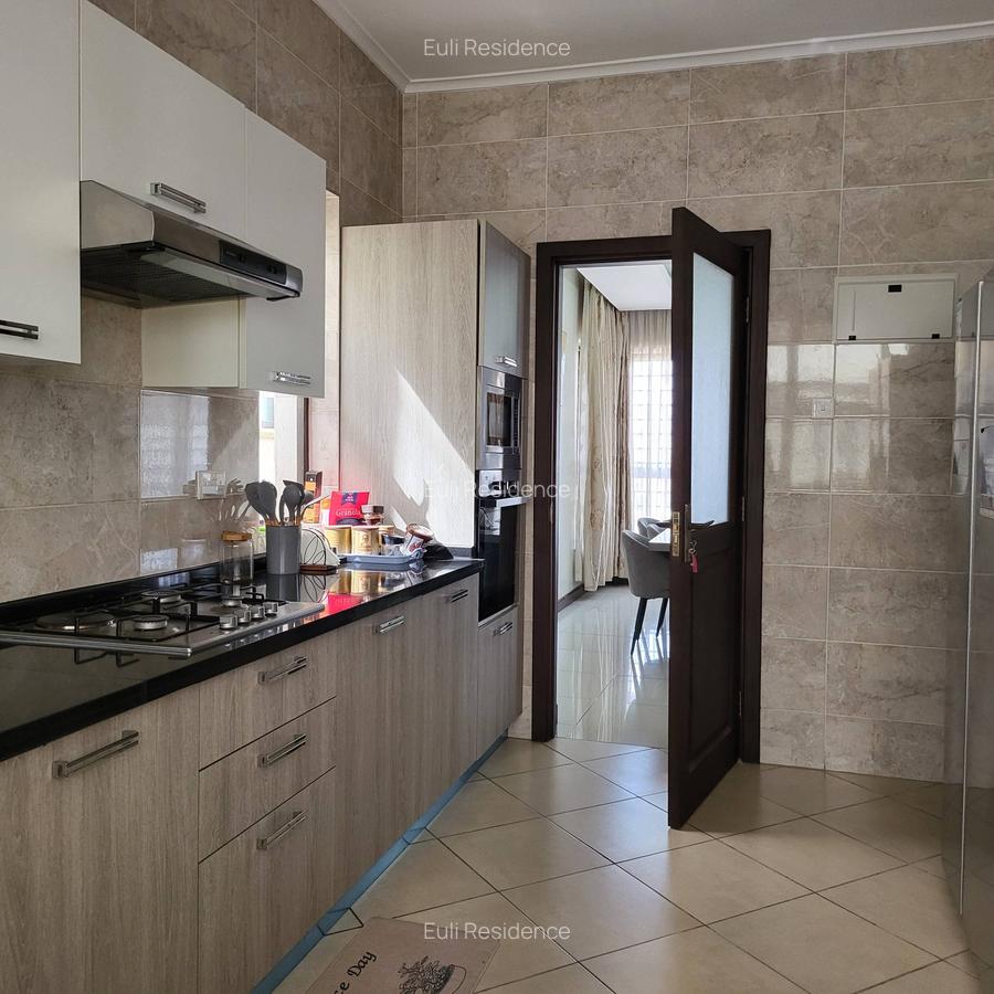 3 Bed Apartment with En Suite at General Mathenge - 5