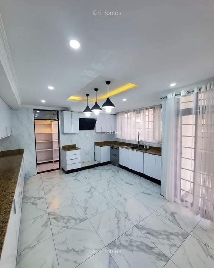 7 Bed Townhouse with En Suite in Karen - 7